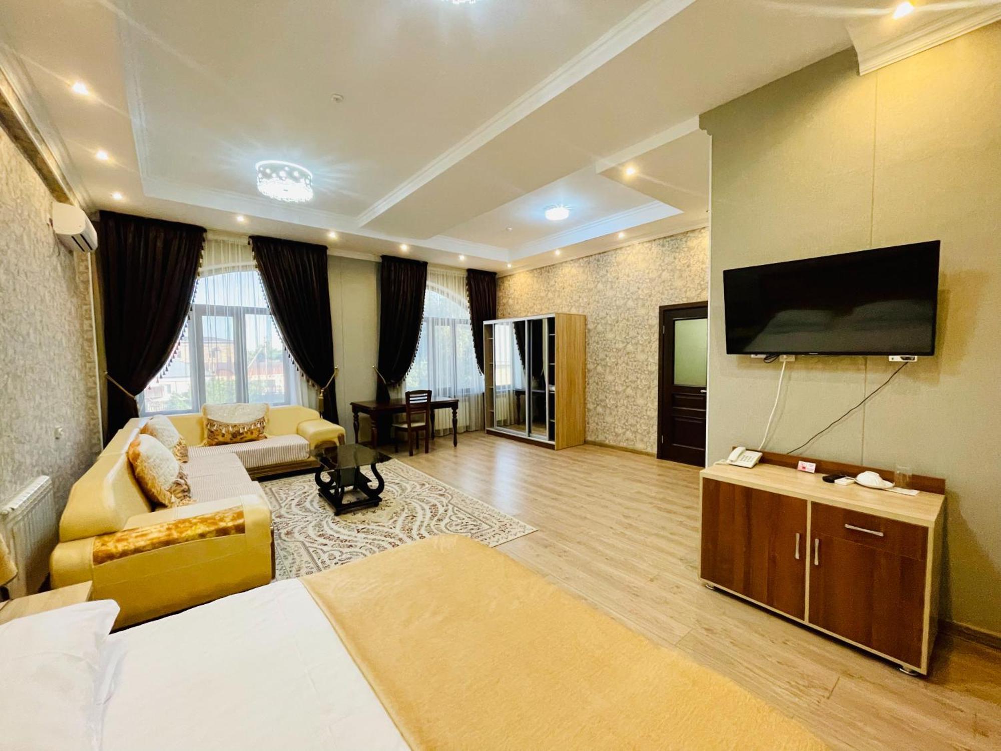 Dostyk Hotel Kyzylorda Exterior foto