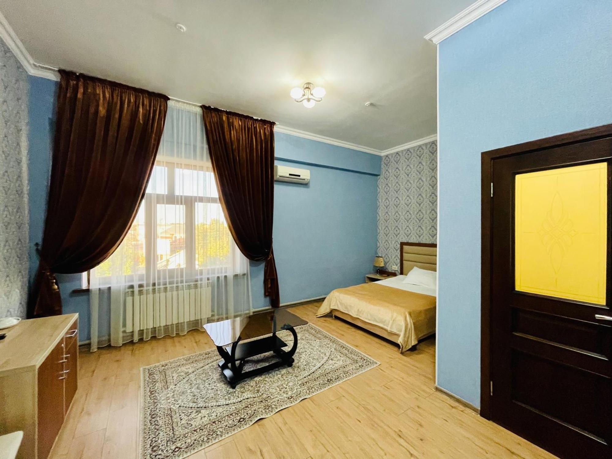 Dostyk Hotel Kyzylorda Exterior foto