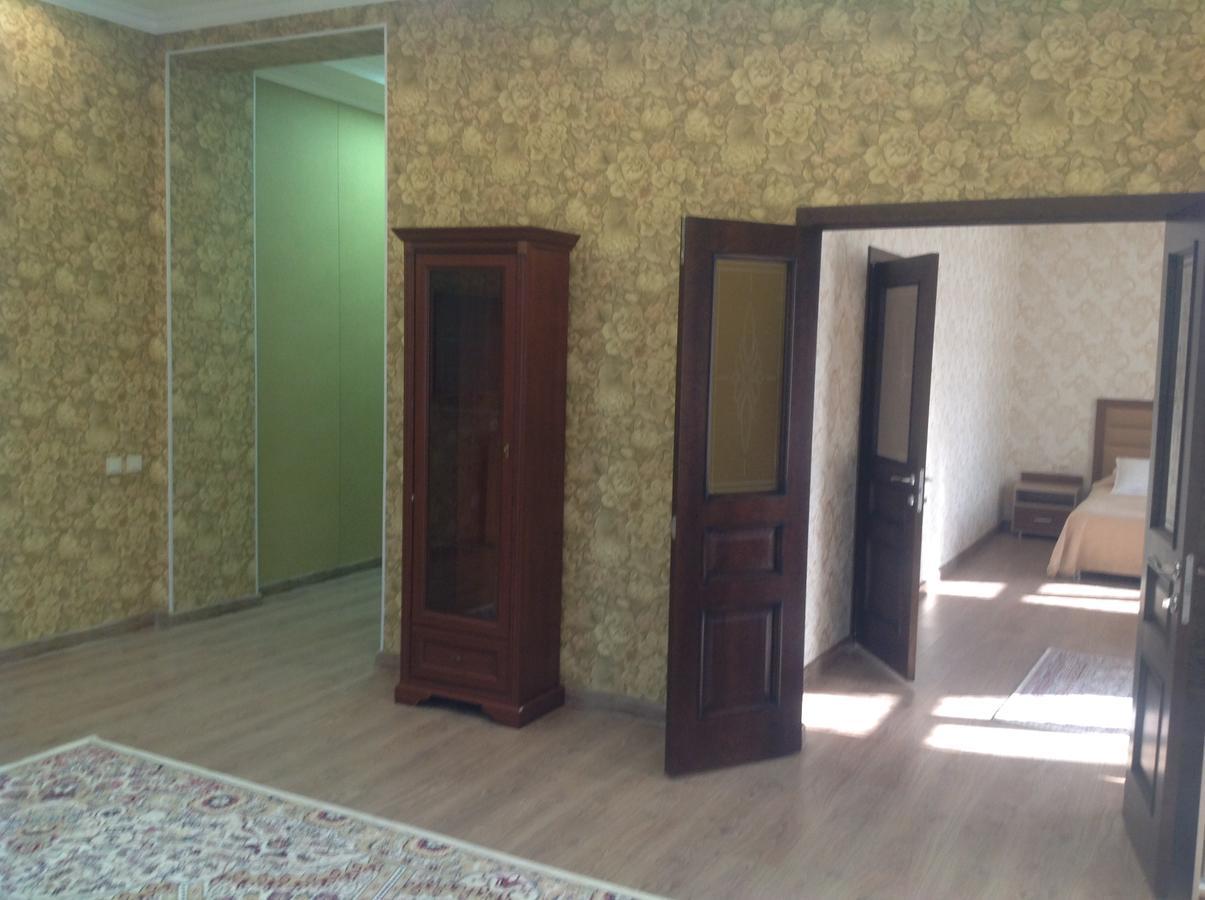 Dostyk Hotel Kyzylorda Exterior foto
