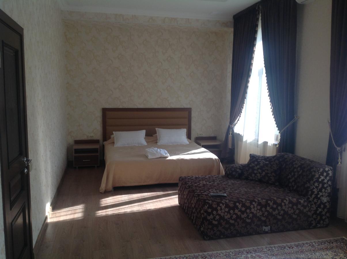 Dostyk Hotel Kyzylorda Exterior foto